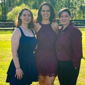 Meet your Posher, Shealee